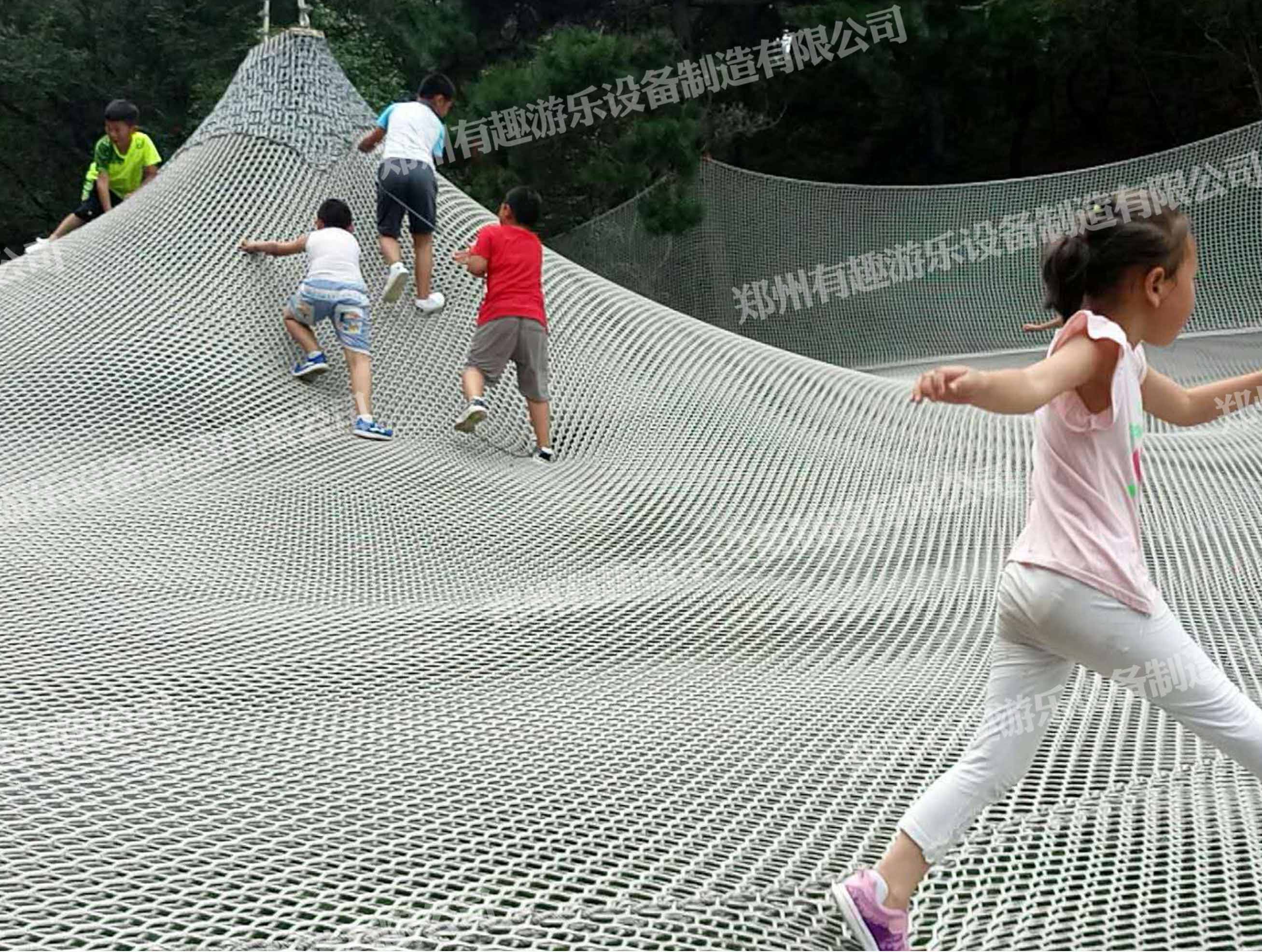 有趣游樂帶領(lǐng)“叢林游樂系列兄弟團”落戶沈陽啦